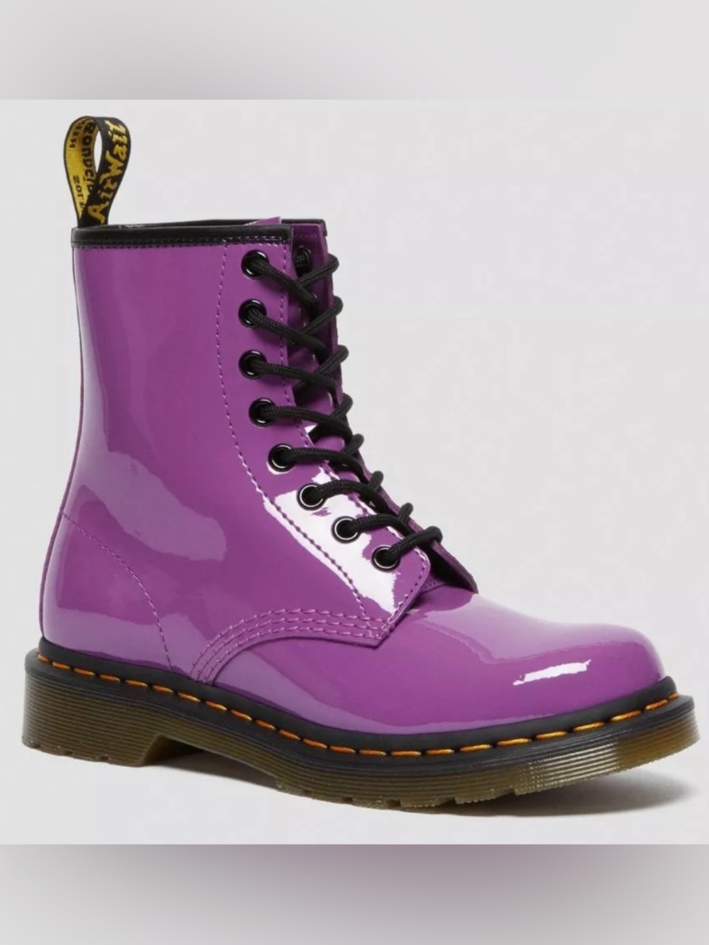 SUPER CUTE and RARE Dr. Martens Purple Patent Combat Boots 1460